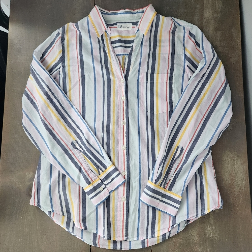 GAP Perfect Long Sleeve Button-Down Blouse – Size Large
